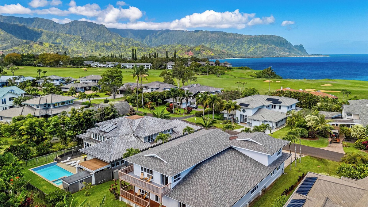 Princeville House | 4Br 4.5 Ba Punahele House with Ocean and Mountain Views, Beach Gear, Near Queens Pond