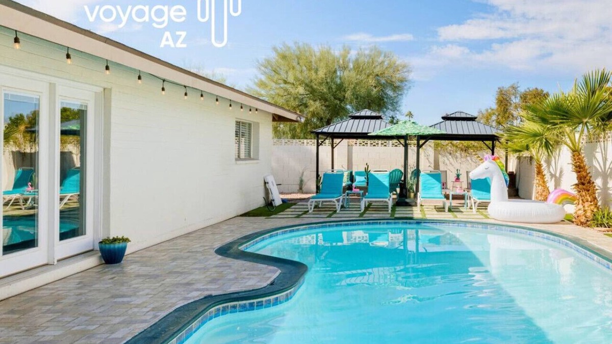 Pointe Scottsdale House | 4BR home w/heated pool & lounge chair!
