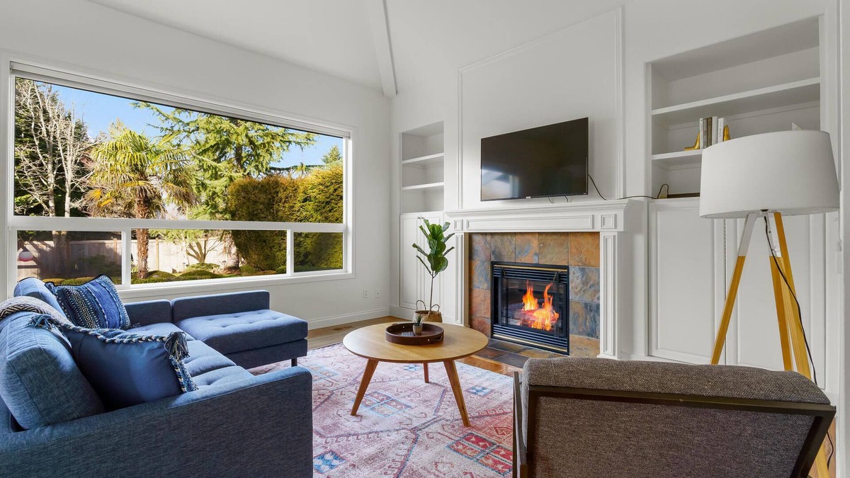 Sammamish House | 4BR House in Sammamish w/Office