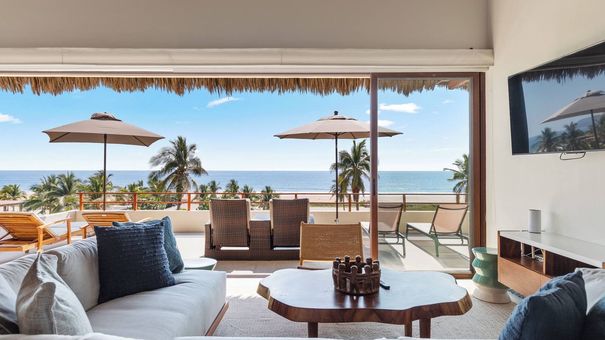 Ixtapa Villa | 4BR Villa Playa Blanca – Infinity Views & Comfort