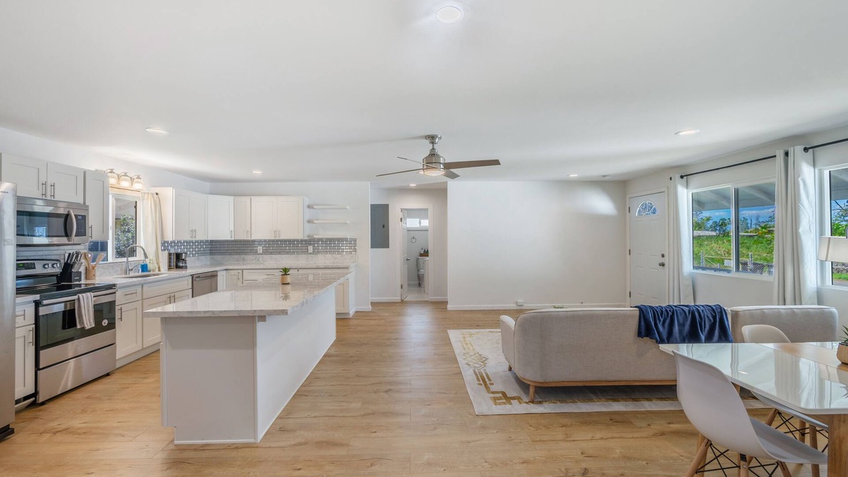Wahiawa House | 4BR Wahiawa - Sleeps 8, WiFi, AC + Near Pipeline