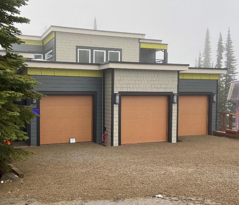Silver Star Mountain House | 4Kings Lodge