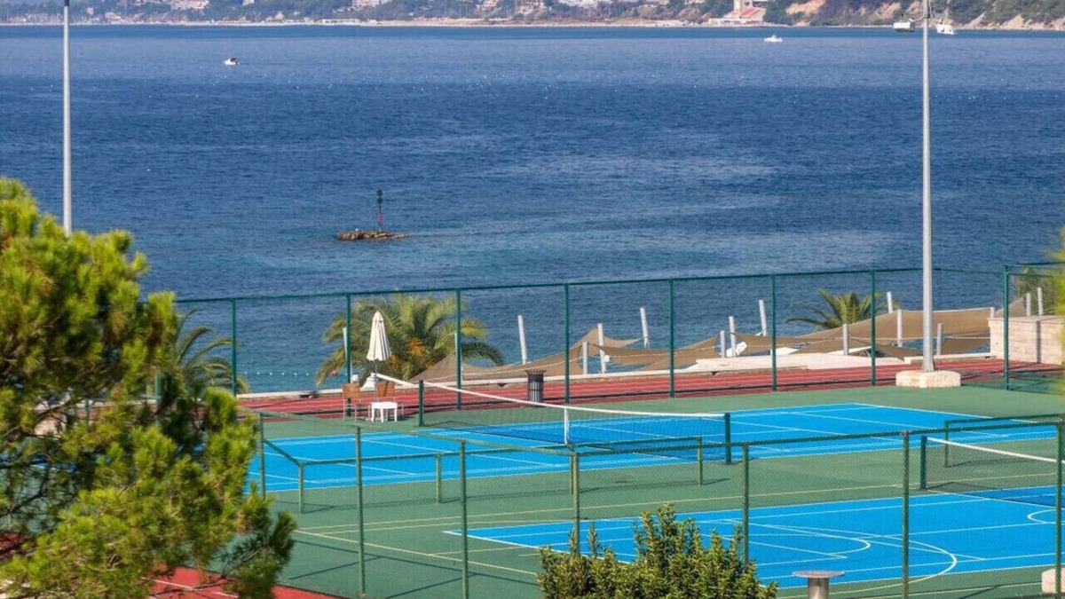 Cove Makarac (Milna) Apartment | 4th Apartment Villa Franko Maris