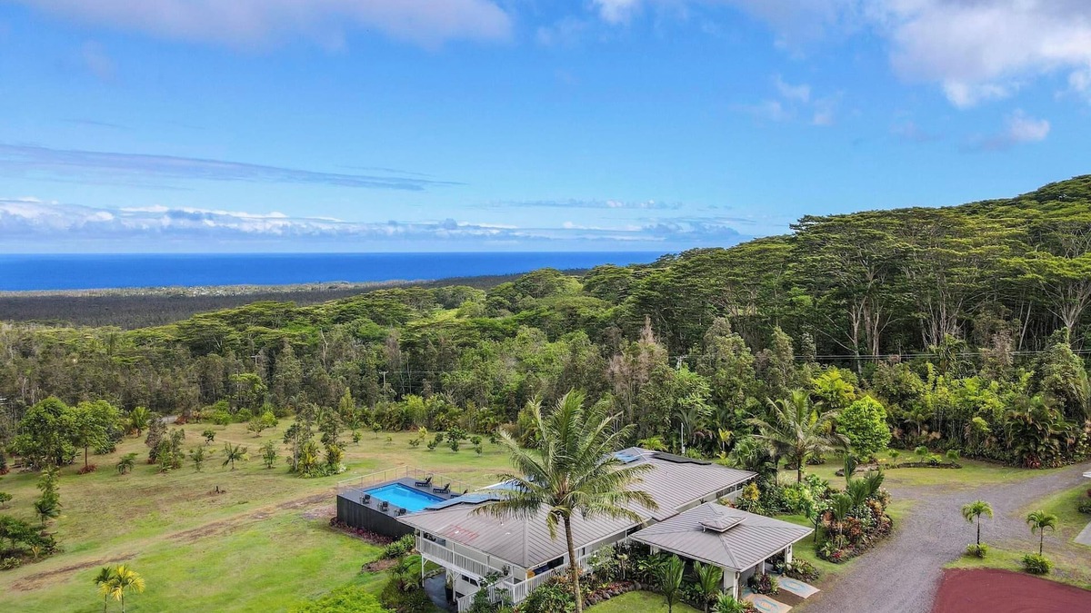 Pahoa Villa | 5-Acre Gated Retreat – Heated Pool & Spa, Horses, Orchard & Sweeping Ocean Views