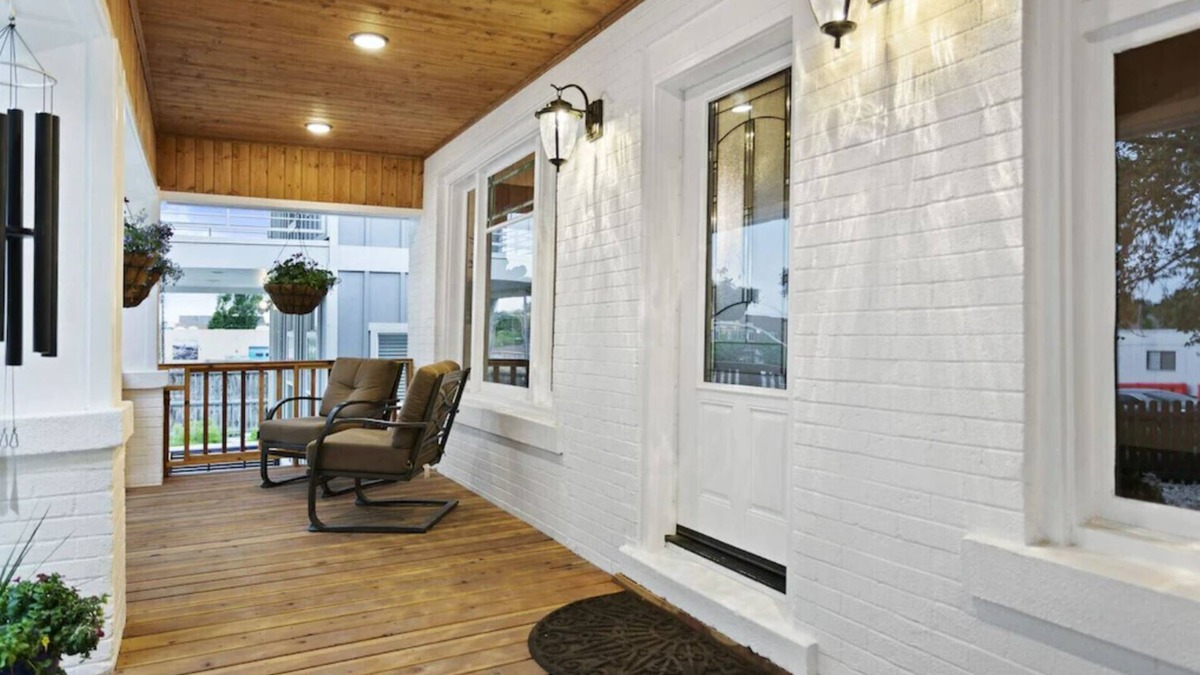 Downtown Salt Lake City House | 5 bd Remodeled Private Home +2 Kitchens + Backyard Oasis+ Best Downtown Location
