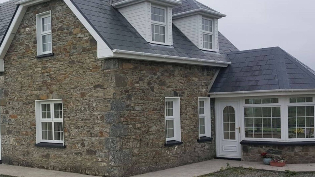 Glin House | 5-Bed 4-Bath - Sleeps 10