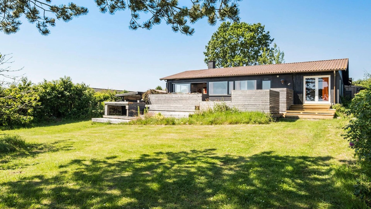 Kalundborg House | 5 bedroom amazing home in Kalundborg