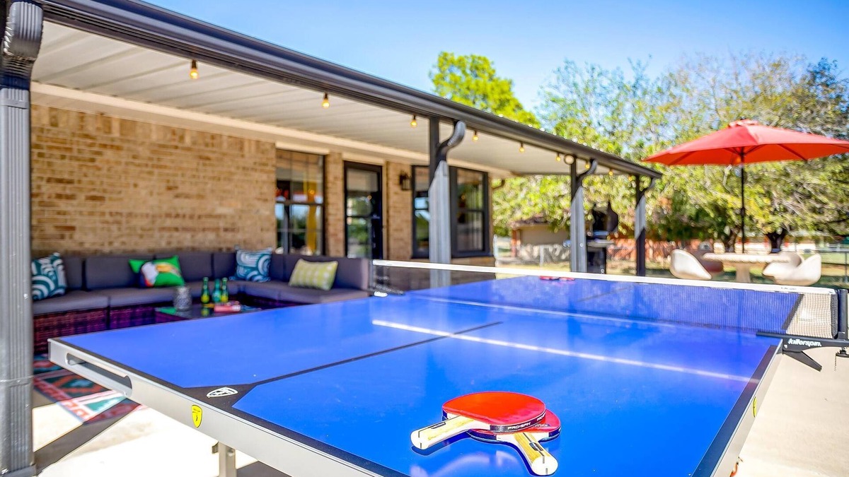 Granbury House | 5-Bedroom Granbury Home with Hot Tub and Outdoor Games