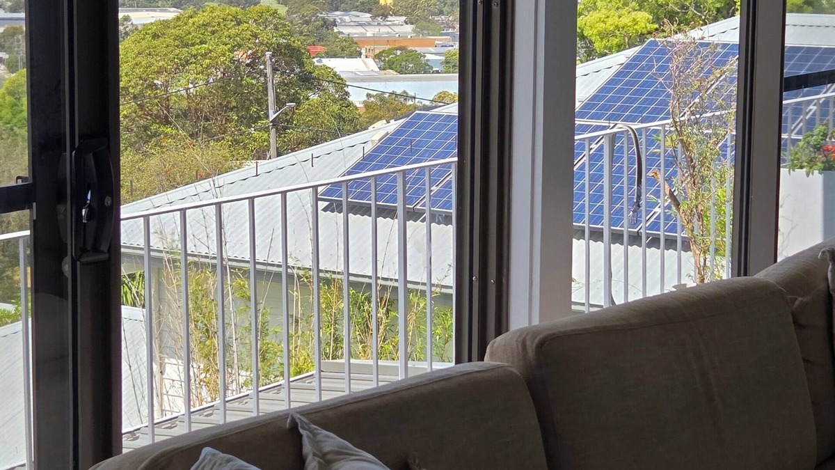 Brookvale Hotel | 5-bedroom holiday home on Northern beaches near Manly