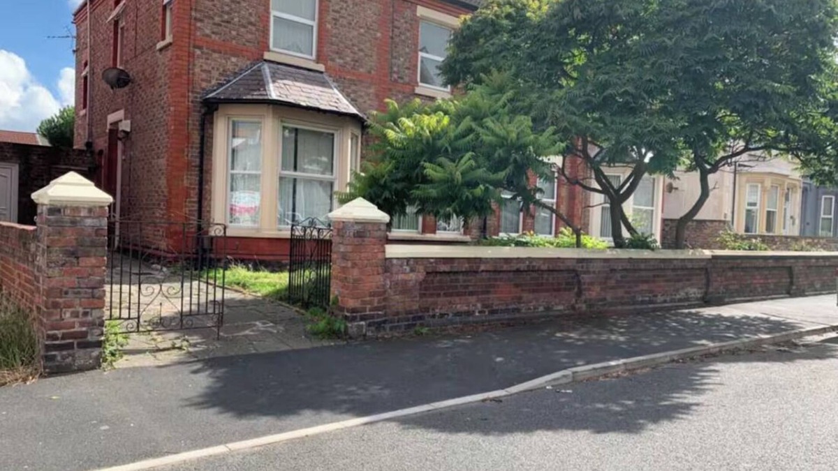 Wallasey House | 5 Bedroom Holiday House – Clarendon 65