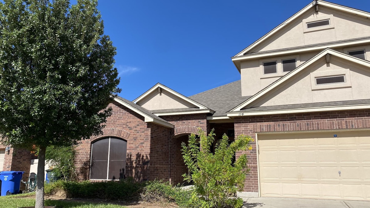 Laredo House | 5 Bedroom HOME