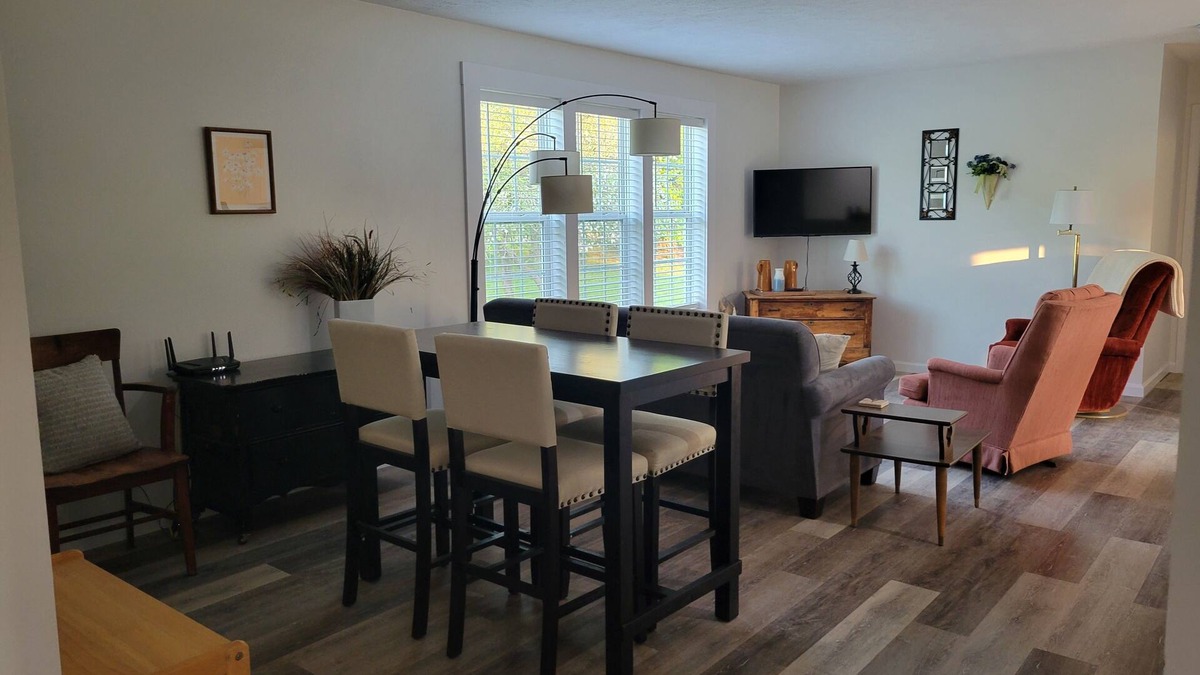 Kalkaska House | 5-bedroom house with fitness room in Kalkaska. Perfect locationfor every season