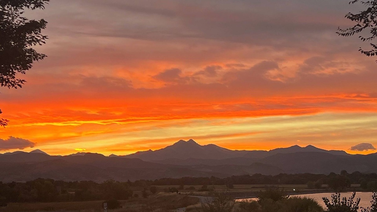 Longmont House | 5-bedroom Lake Home with Mountain View with 4 Tix to the Buffs Game available!