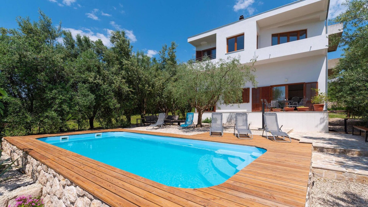 Municipality of Posedarje House | 5 bedroom lovely home in Posedarje