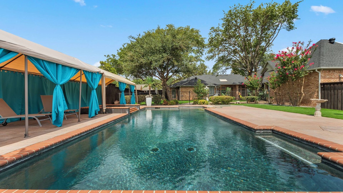 Plano House | 5-Bedroom Luxury Villa ,Top Location! for Your Dream Stay!