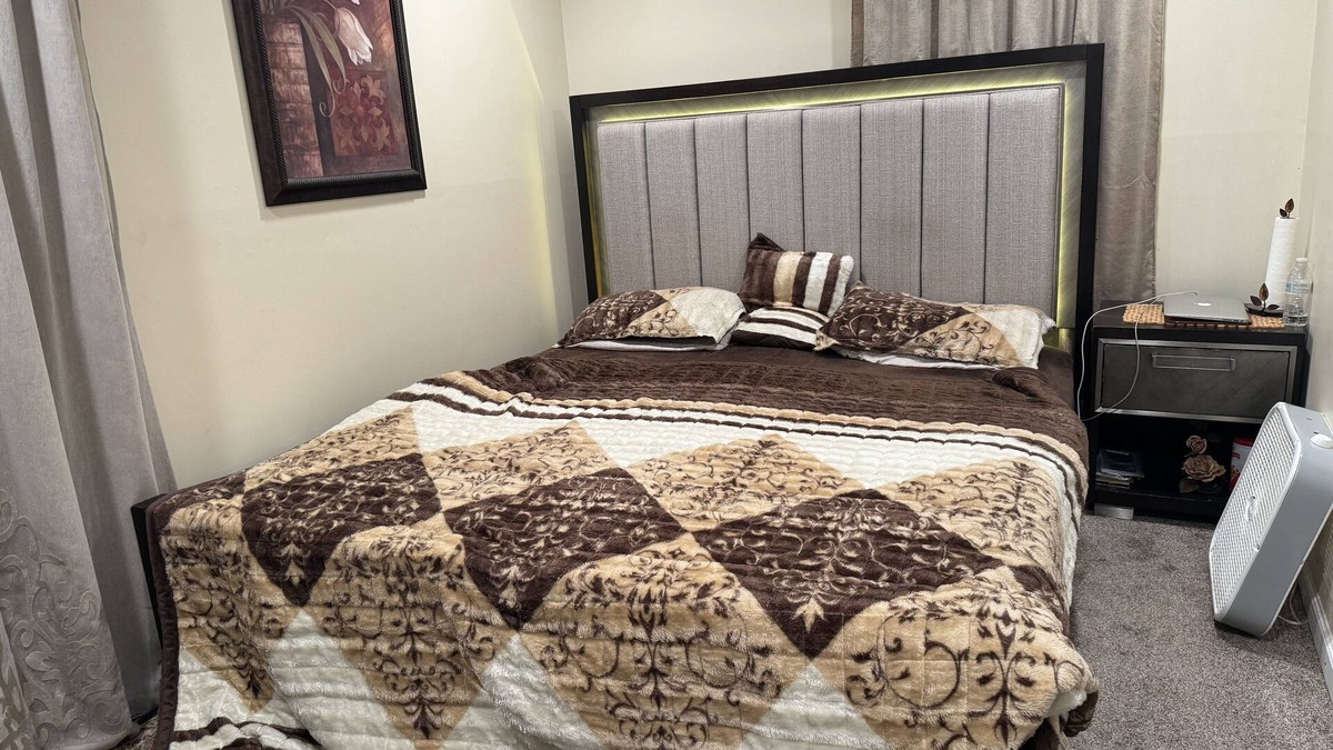 Keansburg Hotel | 5-bedroom motel in Keansburg including all facilities