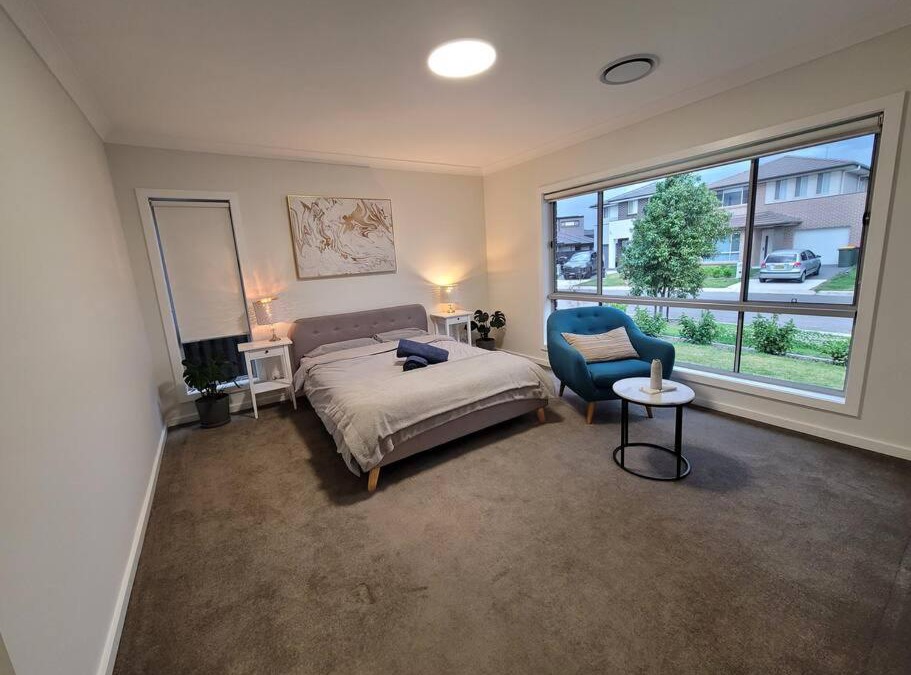Marsden Park House | 5 bedroom new house (no stairs)