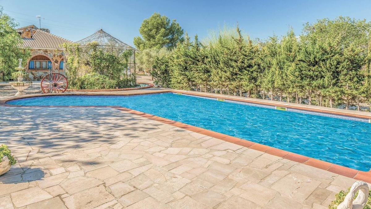 Costa Dorada House | 5 bedroom nice home in L'Ametlla de Mar
