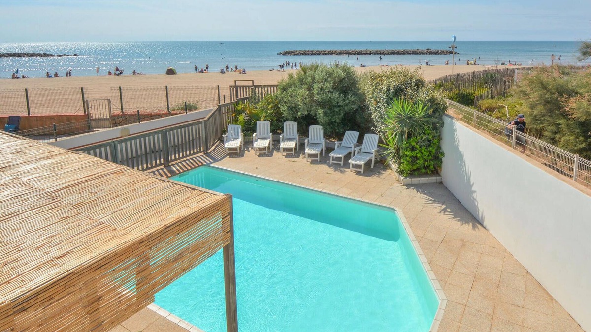 Valras-Plage House | 5 bedroom stunning home in Valras-Plage