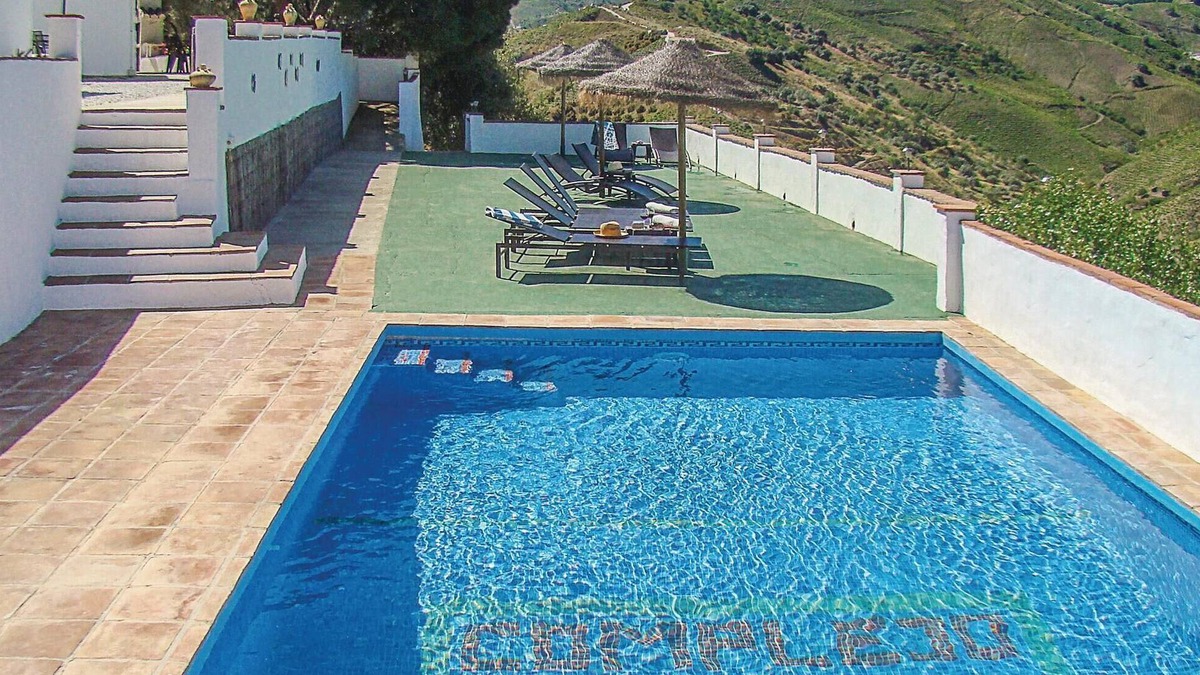 El Borge House | 5 bedroom stunning home in El Borge