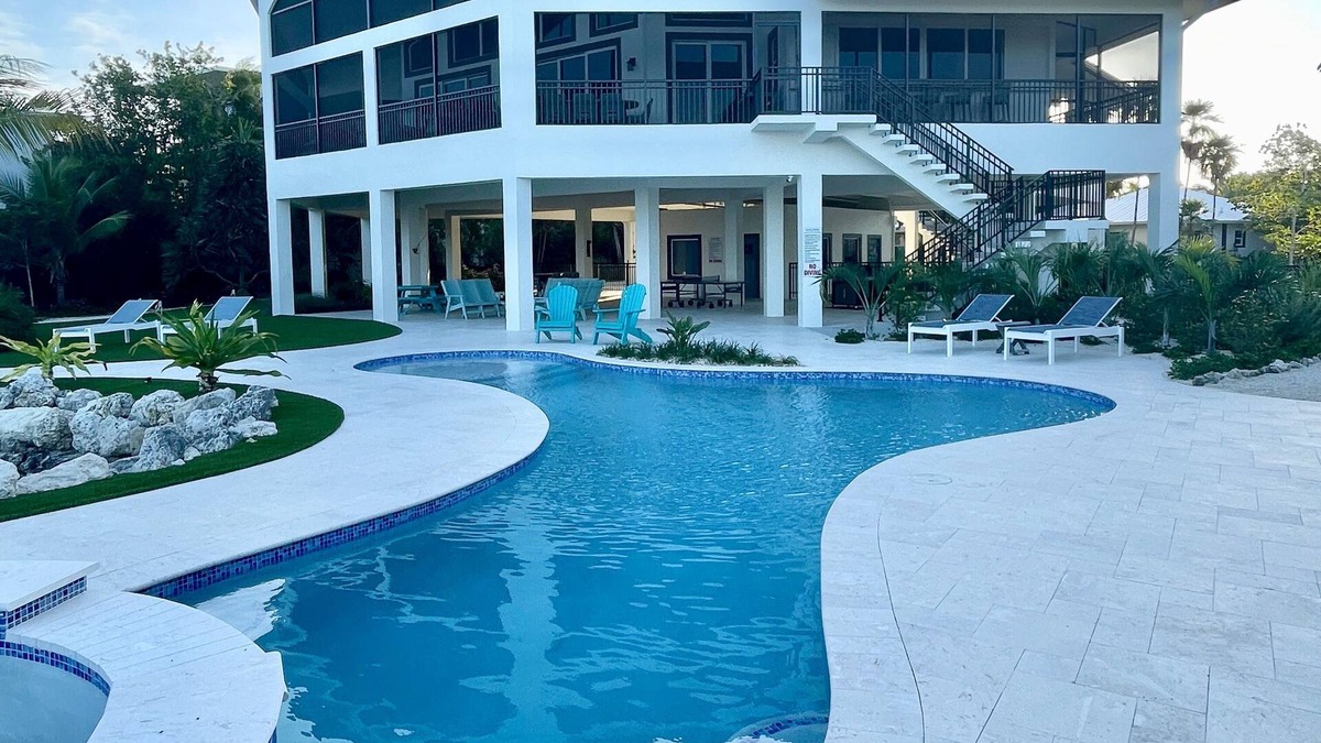 Islamorada House | 5 bedrooms, Heated/Chilled Pool, Open Water Views, Boat Dockage, Sleeps 13-15,