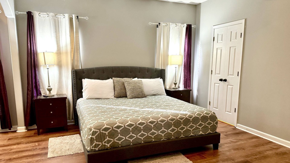 Southaven House | 5 BR Get away home near Stateline