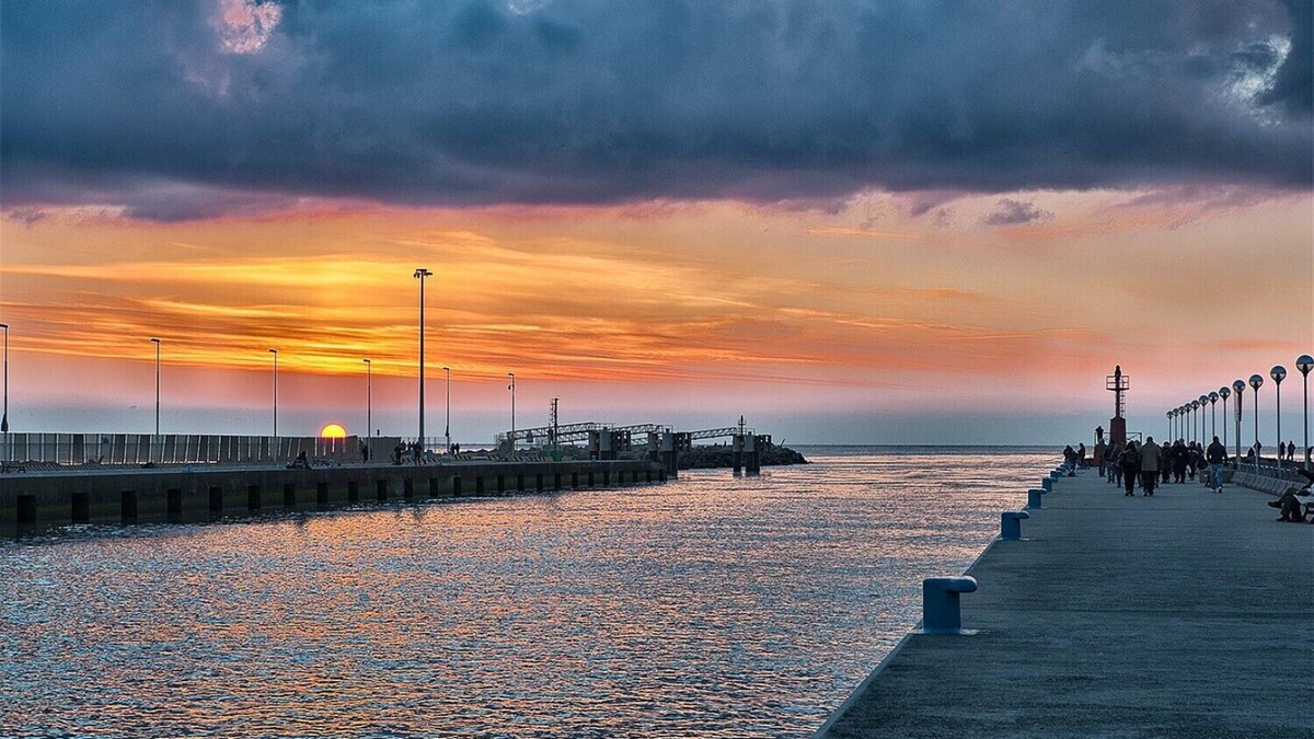 Fiumicino Apartment | [5⭐️ FIUMICINO-AIRPORT ] Luxury sea view penthouse with terrace
