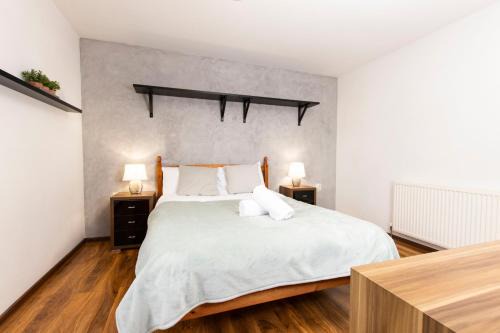 Bowthorpe House | 5 Guests - 2-Bed House - Bbq - Free Parking