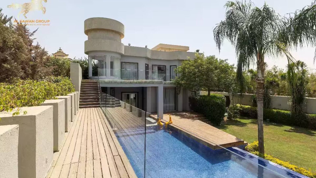 Sheikh Zayed City House | 5 Master Bedroom Palace