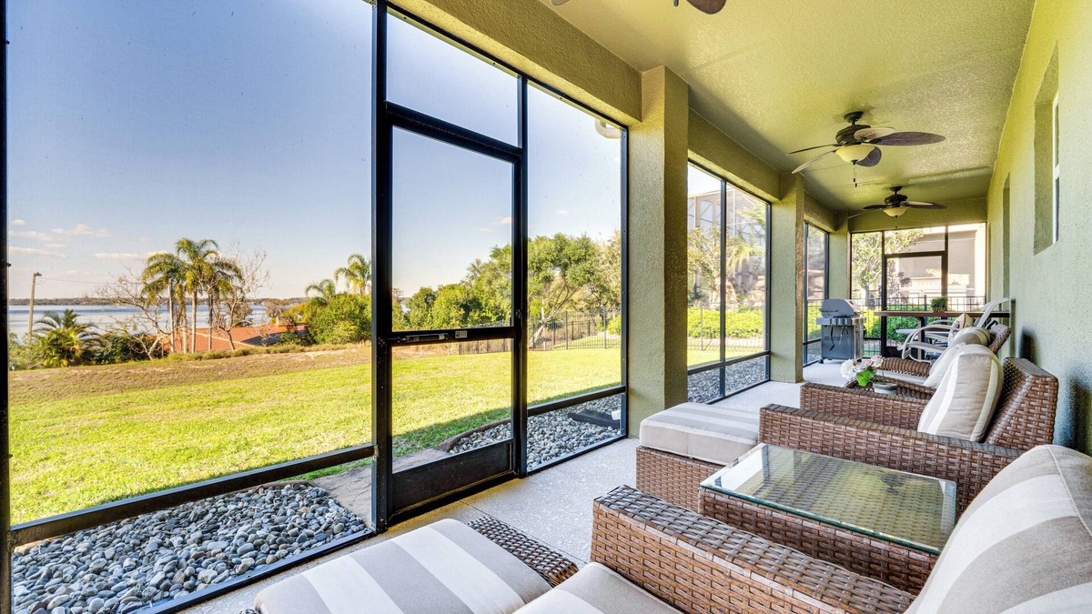 Clermont House | 5 Mi to Dtwn Clermont: Family Home w/Water Views!