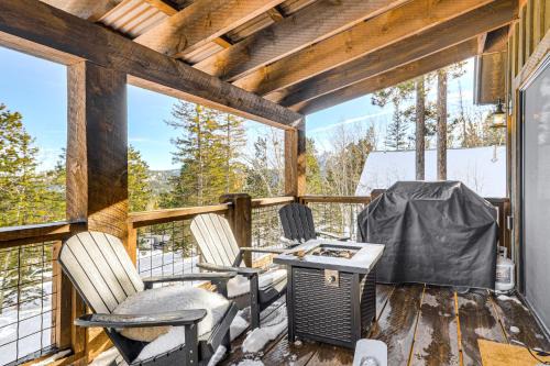 Deadwood House | 5 Mi to Terry Peak Spacious Lead Cabin with Hot Tub