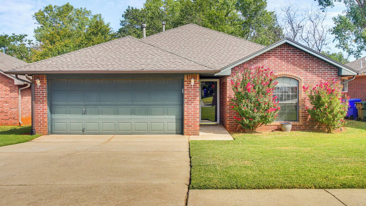 Norman House | 5 Mi to University of Oklahoma: Home w/Patio!