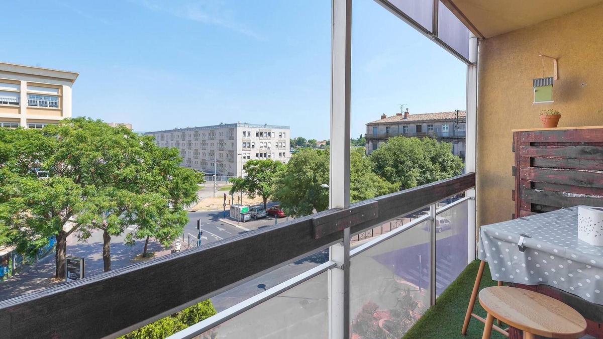 Gambetta Apartment | 5 min. TGV Station ★ Comfort and Sunny Terrace ★