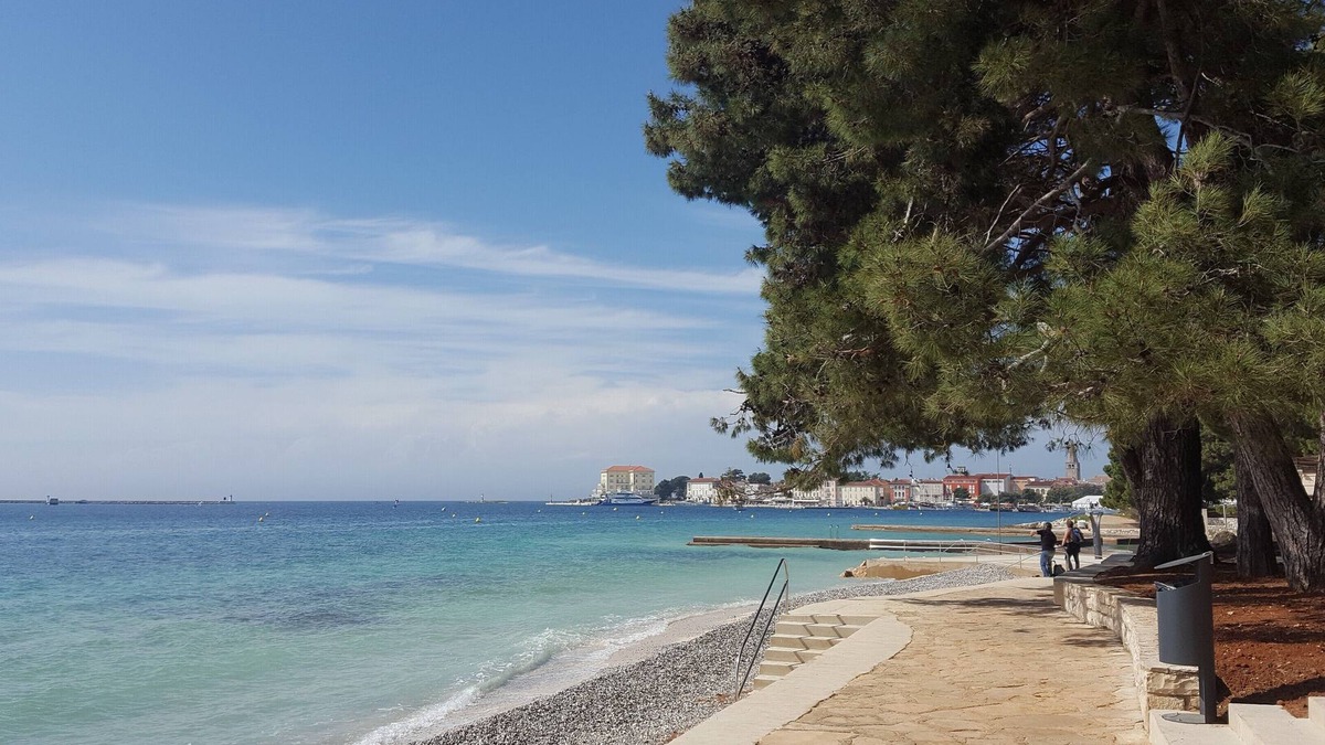 City Center Bed & Breakfast | 5 min. walk to the beach and to the City center.