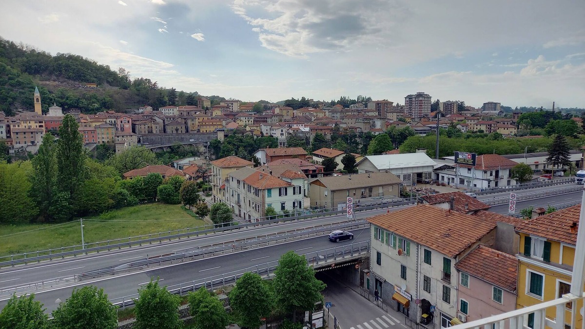 Stazzano Apartment | 5 minutes from SERRAVALLE DESIGNER OUTLET, Serravalle Apartment