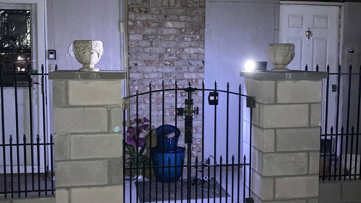 Wichita Falls Apartment | 5 minutes to MSU/SAFB/MPEC 102-A 2 Bedroom 1 Bath BED&Breakfast. Sleeps 3.