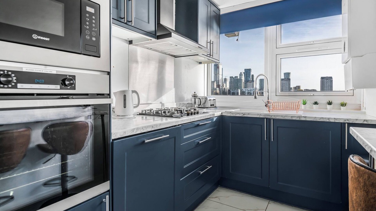 Surrey Docks House | 5 Odessa St