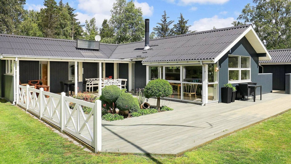 Jerup House | 5 person holiday home in Jerup-By Traum