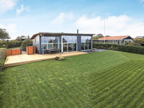 Floutrup House | 5 person holiday home in Roslev