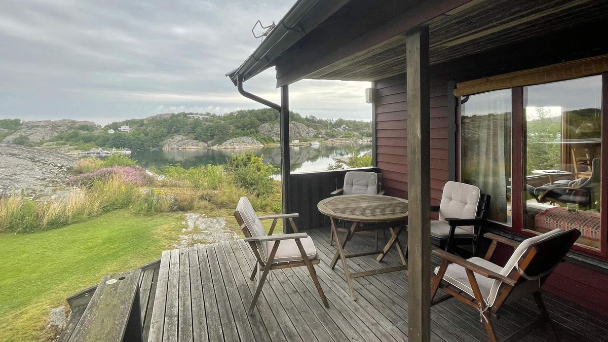 Ellos House | 5 person holiday home in ELLÖS