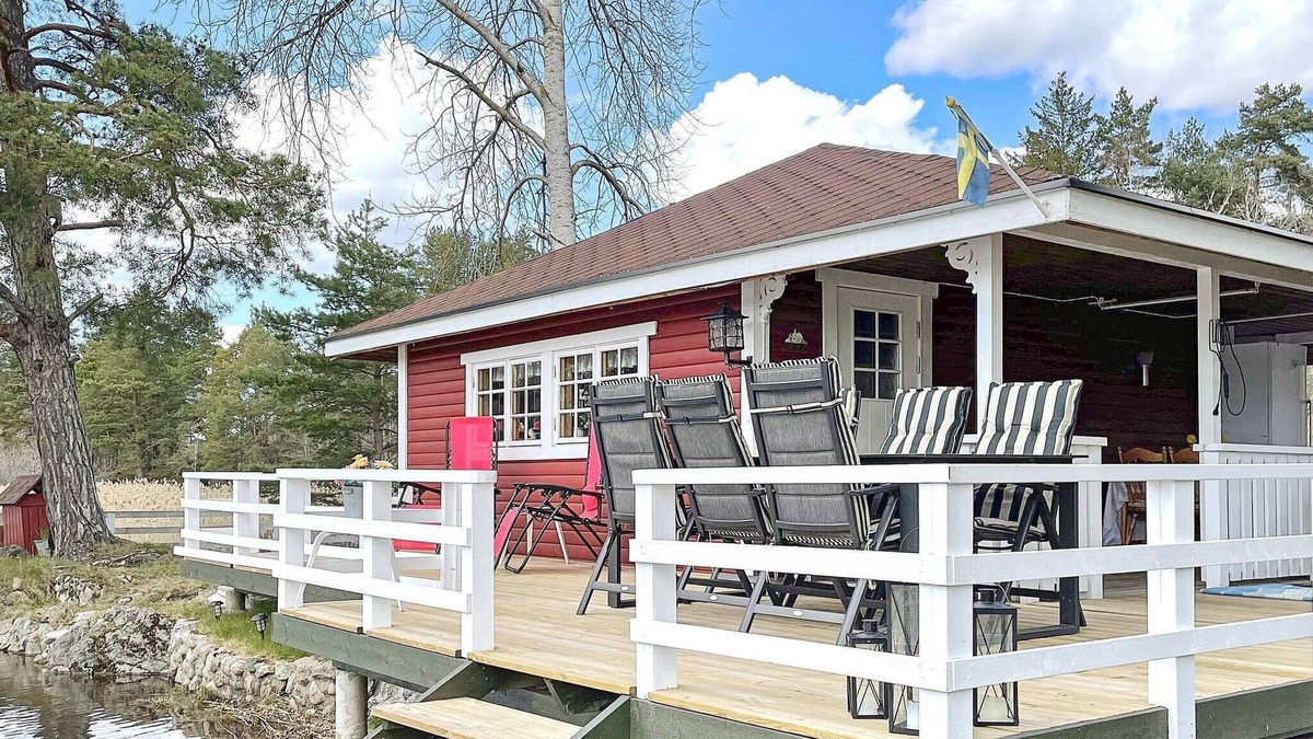 Finspang Municipality House | 5 person holiday home in FINSPÅNG