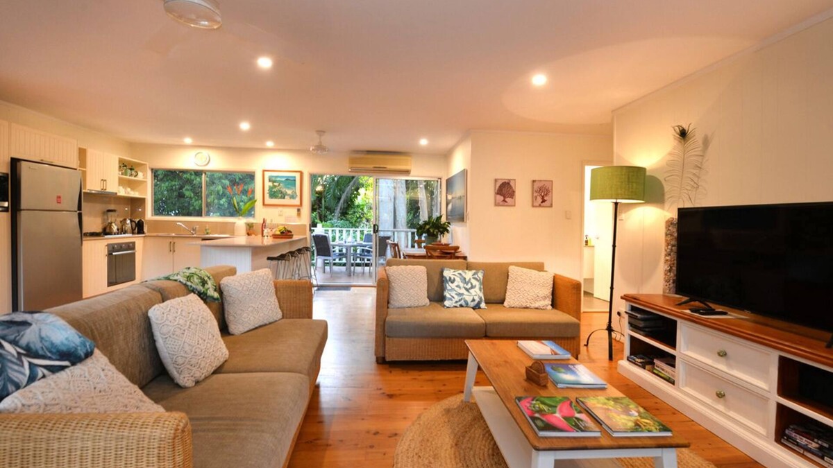 Port Douglas House | 5 Solina Close - 3 Bedroom House by the Beach