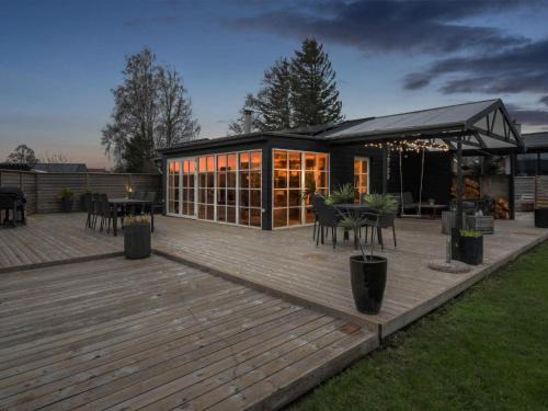 Hvidbjerg Strand House | 5 star holiday home in Børkop