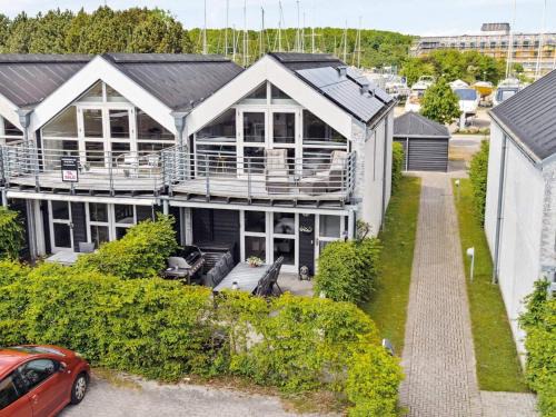 Koge House | 5 star holiday home in Køge