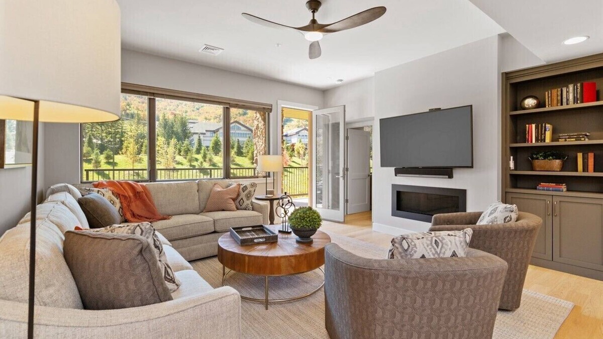 Windham Condo | 5-Star. Luxury Condo, Heated Pool, Hot Tub, Ski in/out @ Windham