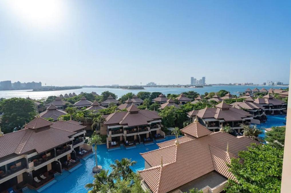 Palm Jumeirah Apartment | 5 stars hotel apartment on the Palm with a stunning view and access to Anantara resort