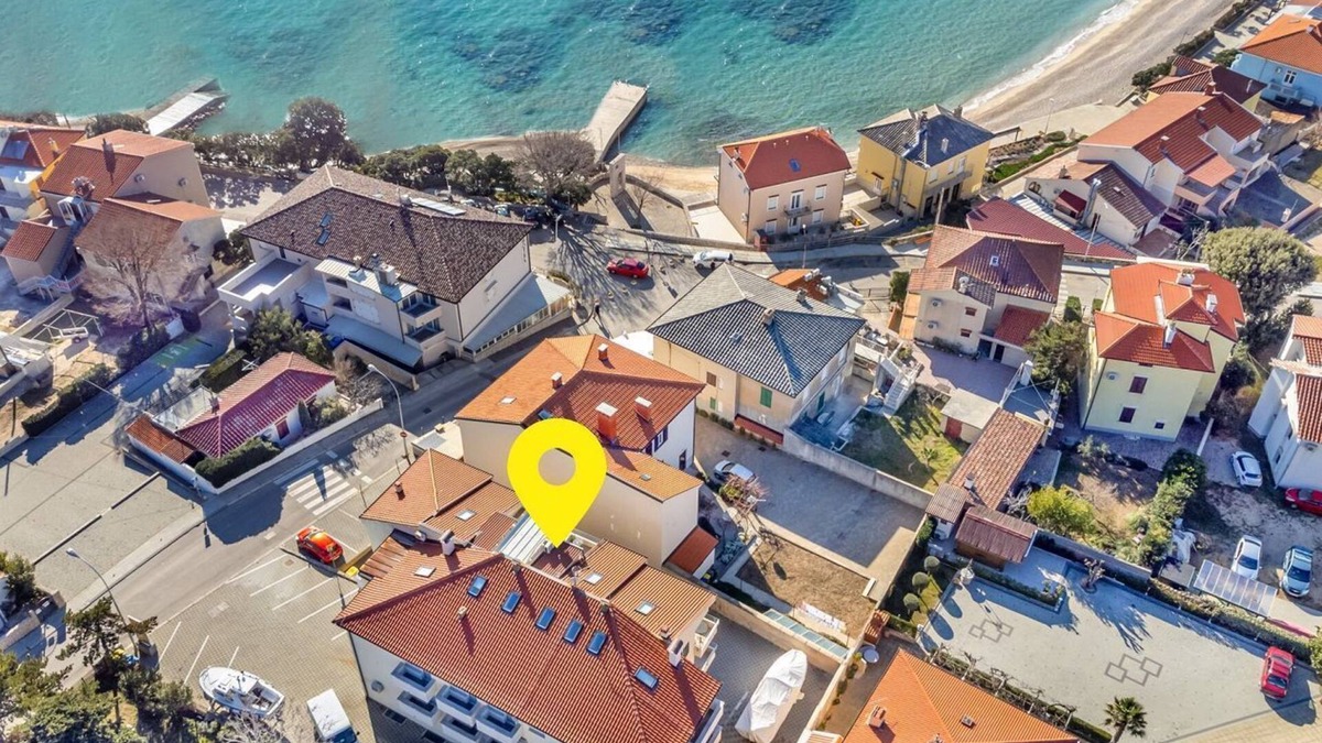 Baska Apartment | 50 metres to the beach