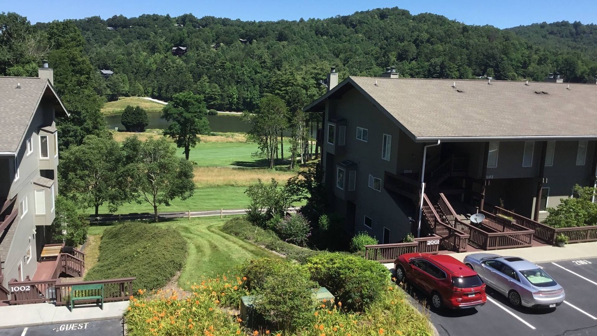 Sky Valley Condo | "5005" Valley View Condo Inside City of Sky Valley.nMonthly Rentals Available!