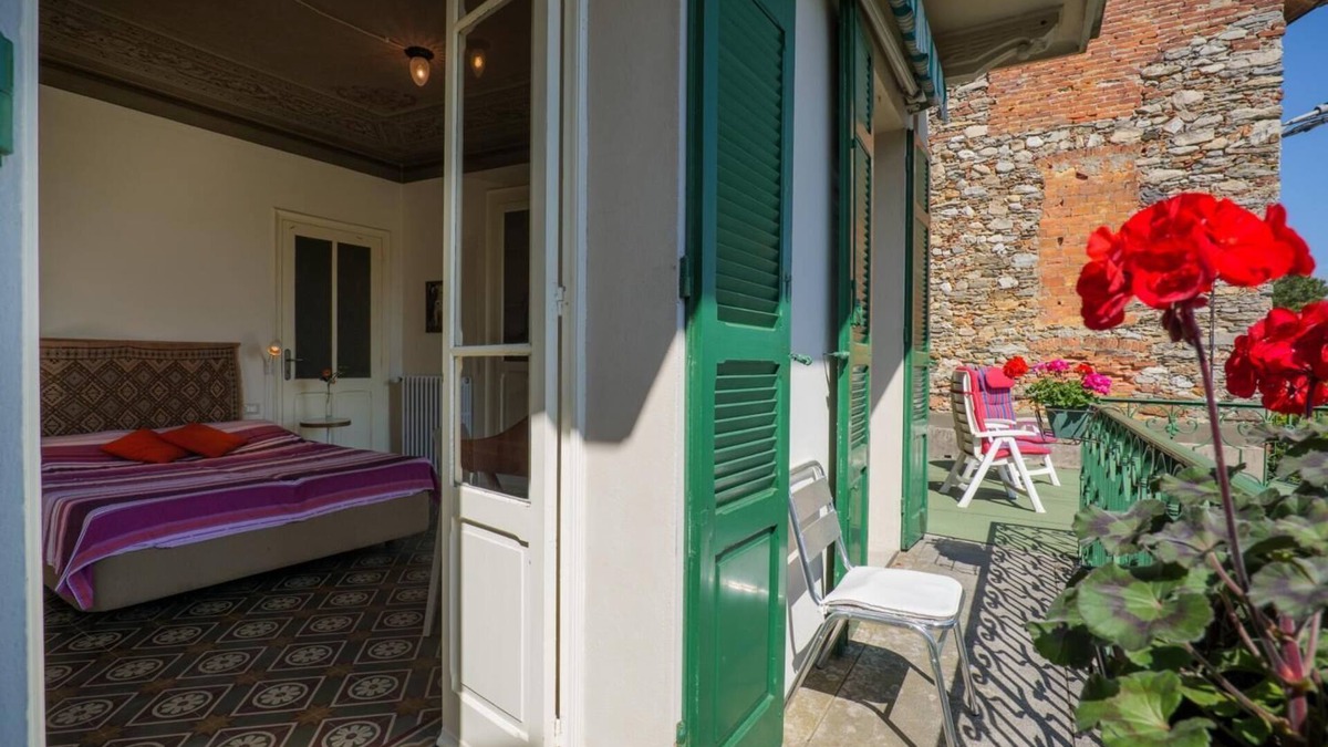 Castello House | 5½-zimmer-haus mit 3 Balkonen und 2 Dachterrassen