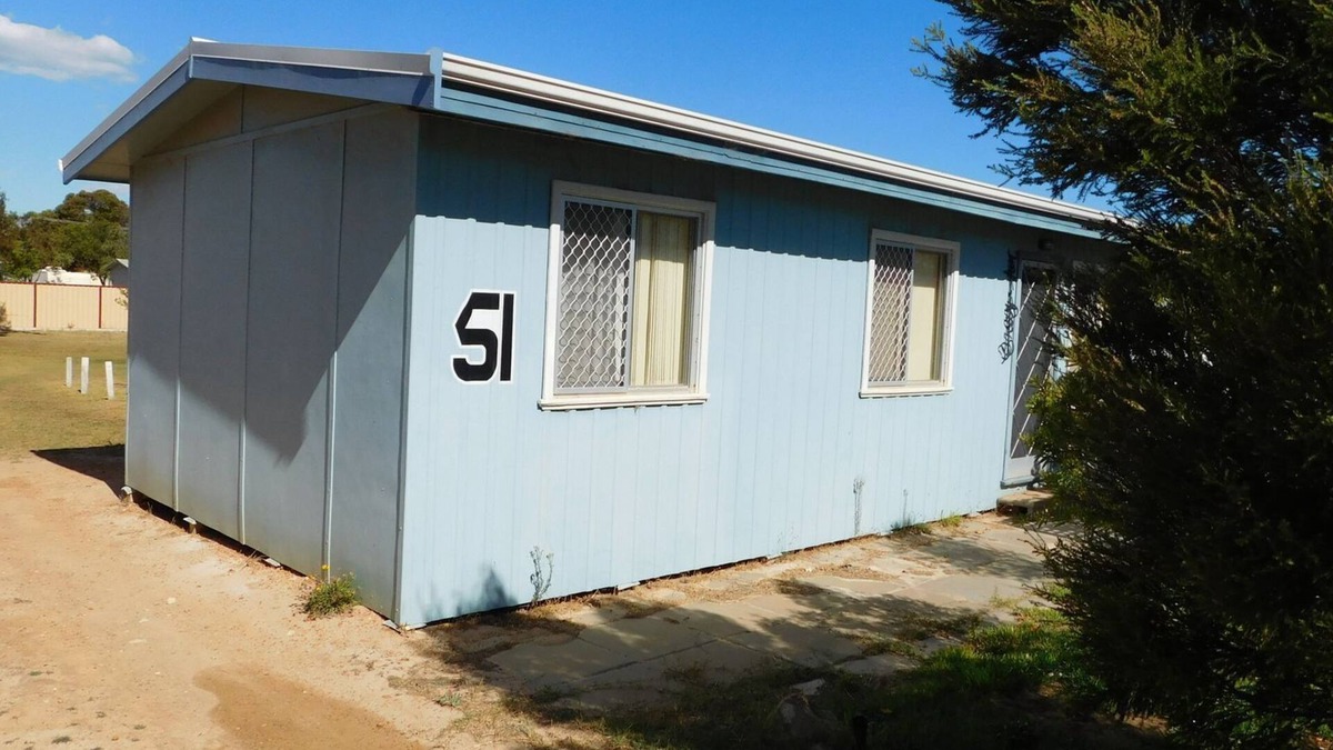 Jurien Bay House | 51 Bashford St Top Spot Jurien Bay
